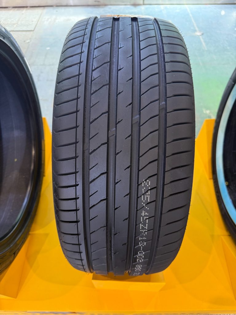 HILO All Season 265/45R21 Ecorider HE01